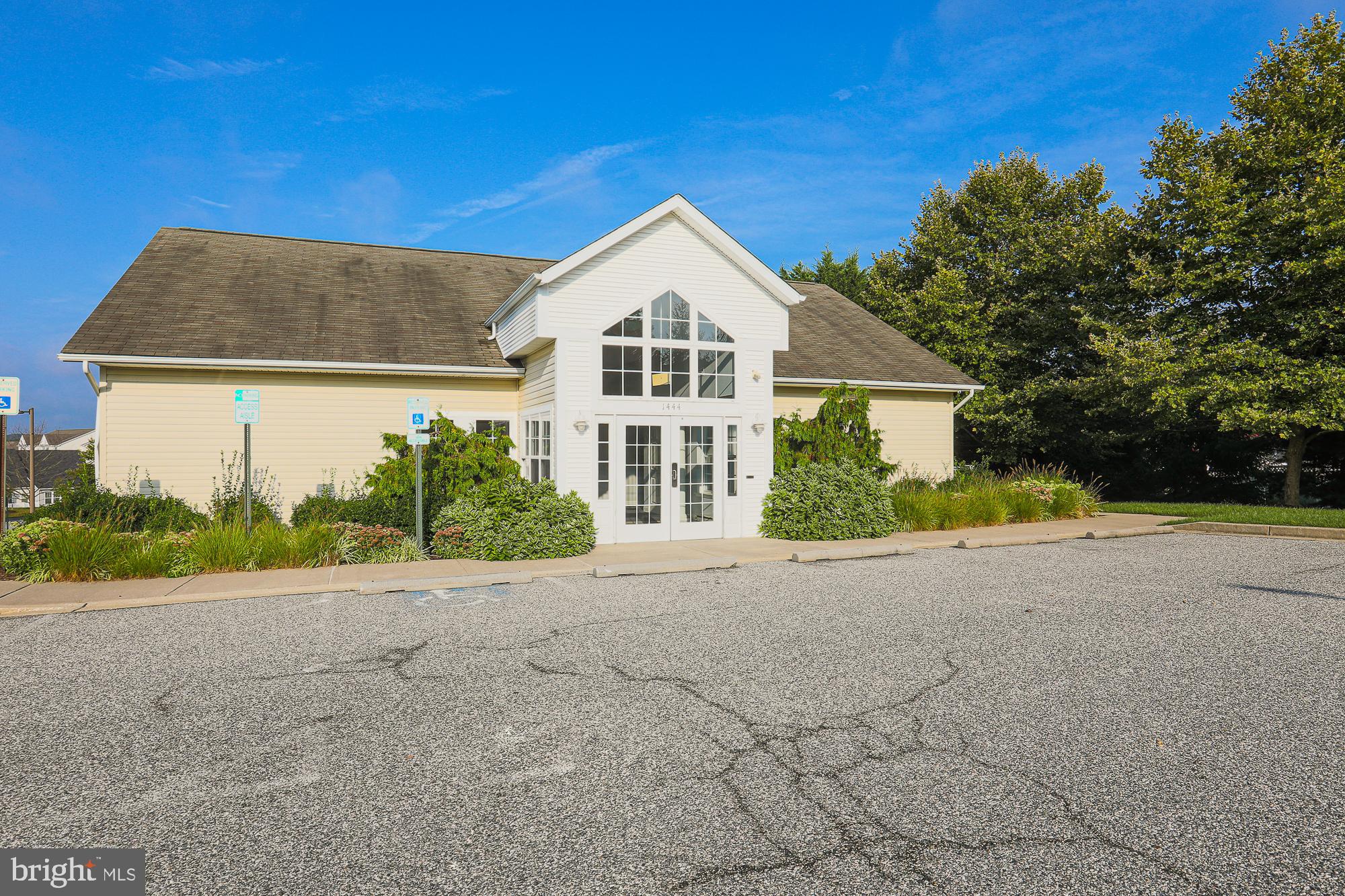 GREENBRIER HILLS - Residential