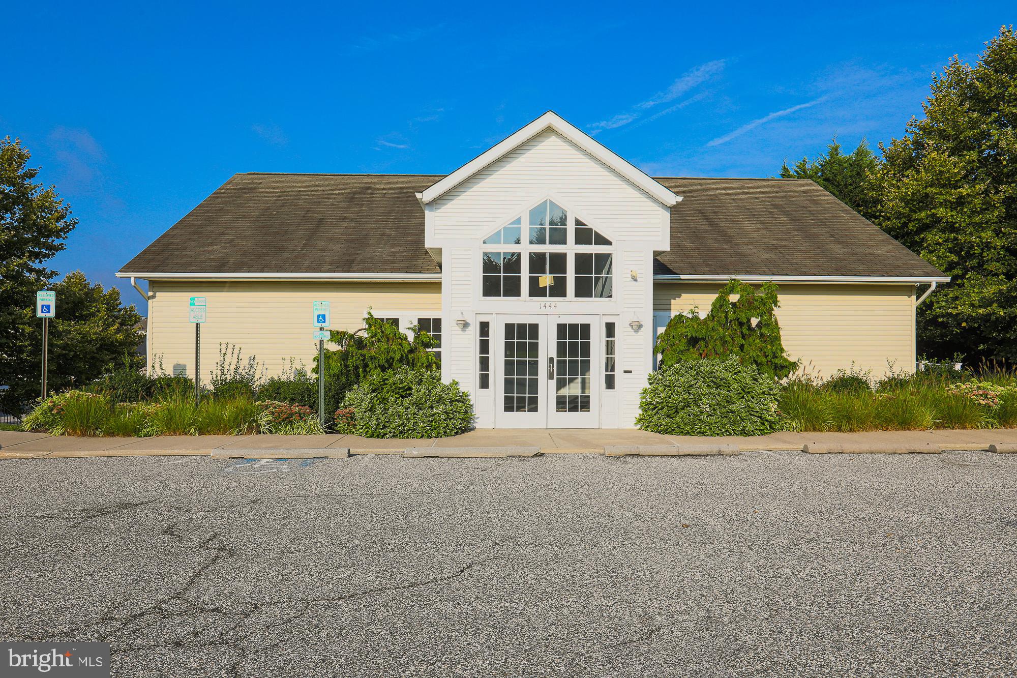 GREENBRIER HILLS - Residential