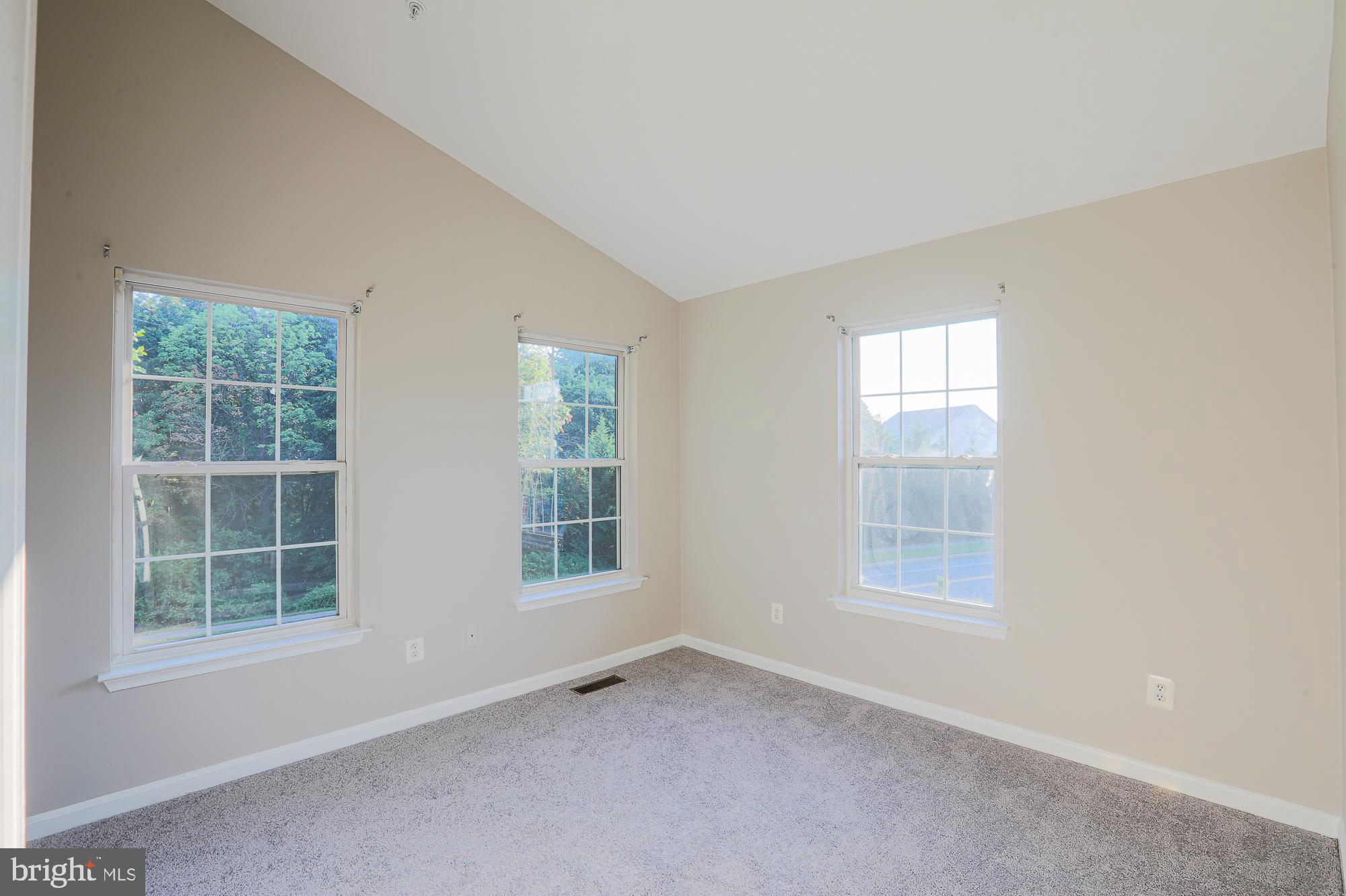 GREENBRIER HILLS - Residential