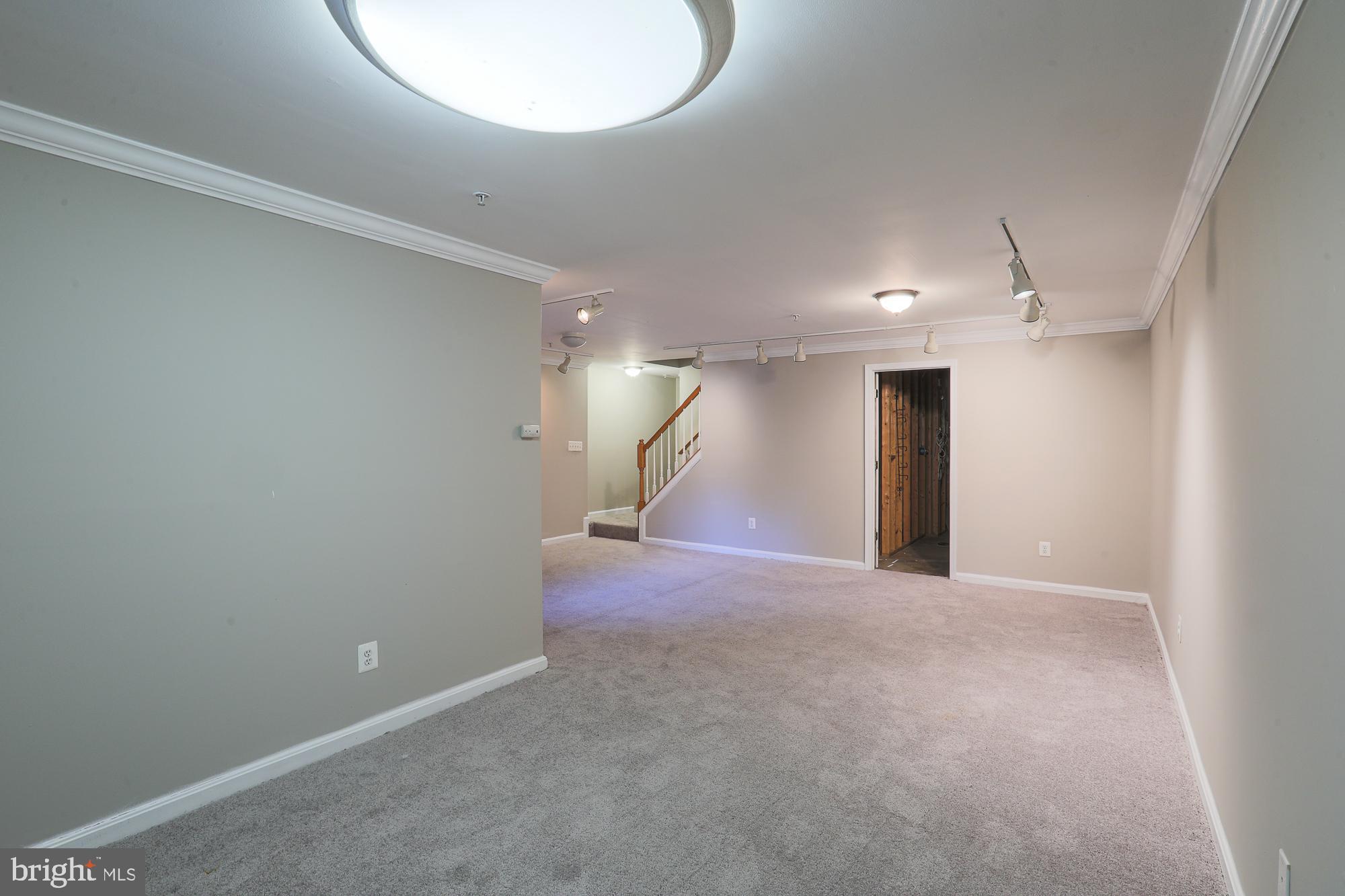 GREENBRIER HILLS - Residential