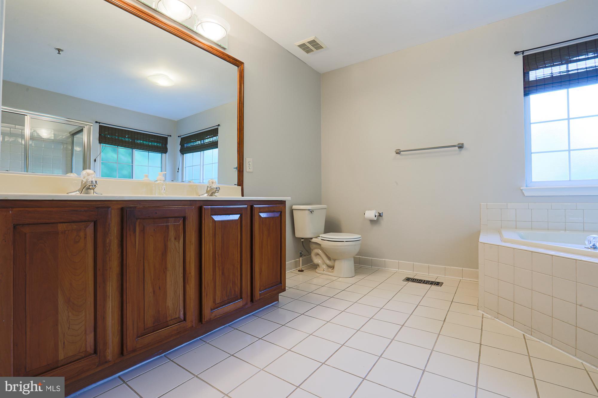 GREENBRIER HILLS - Residential