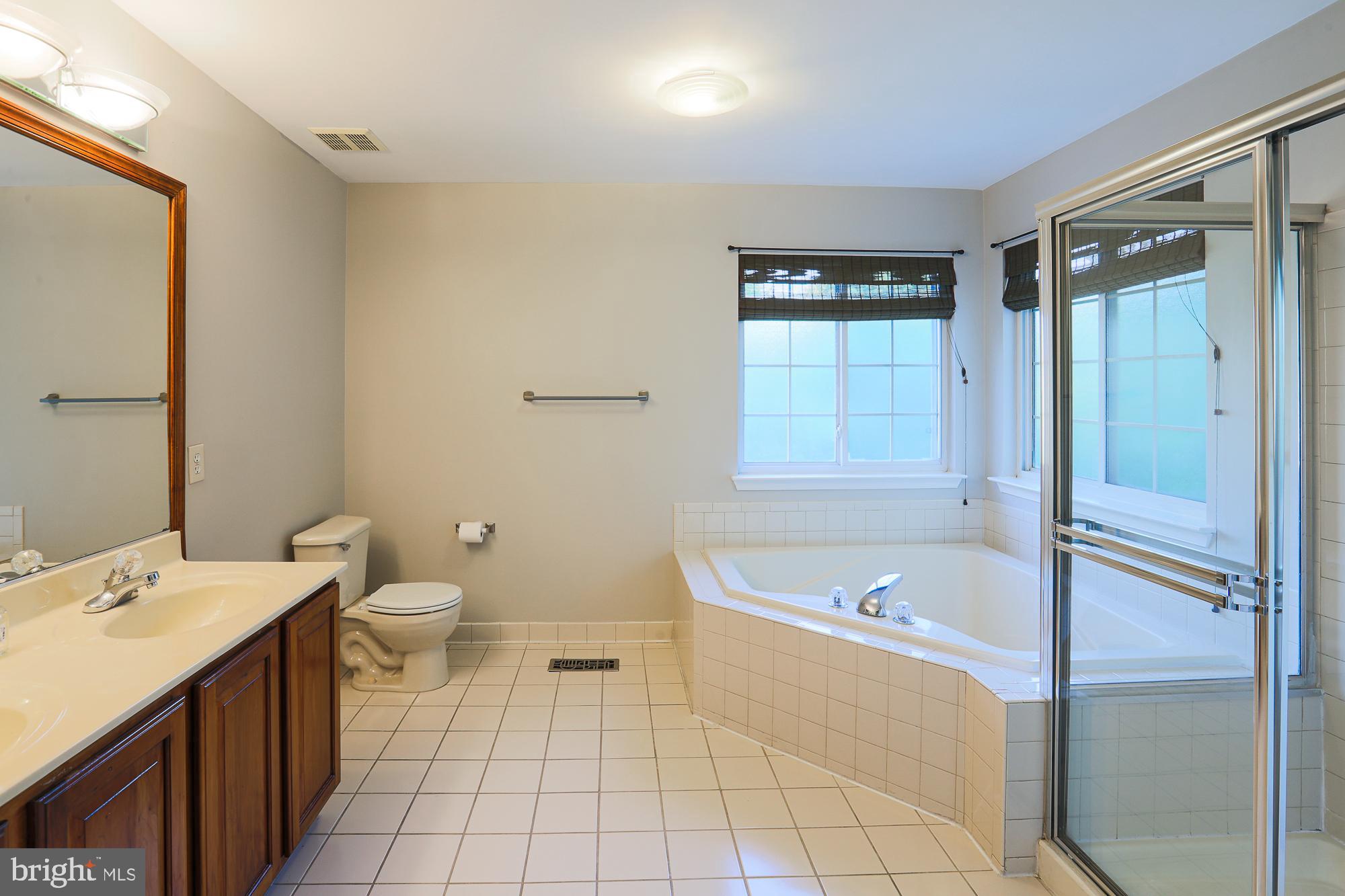 GREENBRIER HILLS - Residential