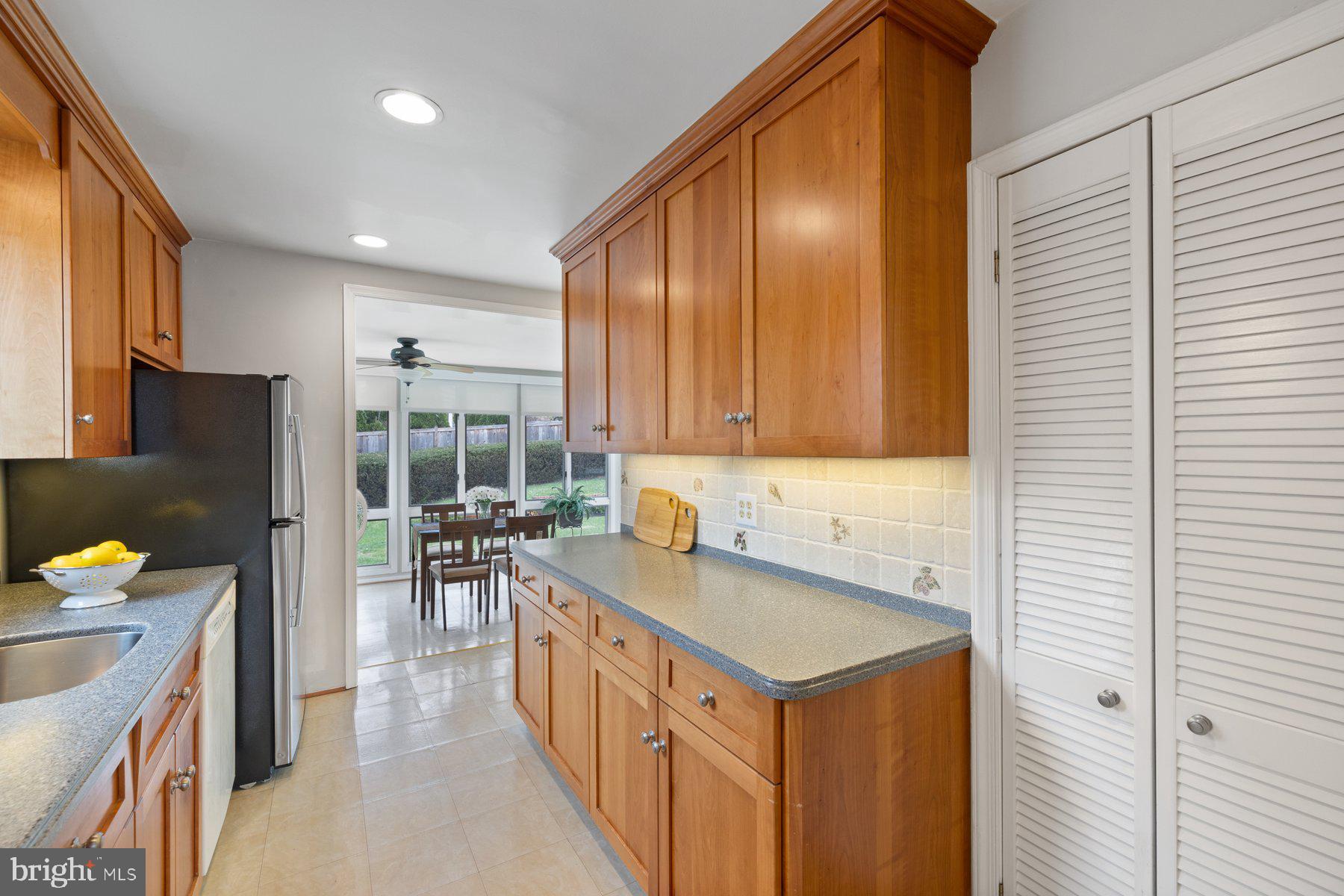 GARRETT PARK ESTATES - Residential