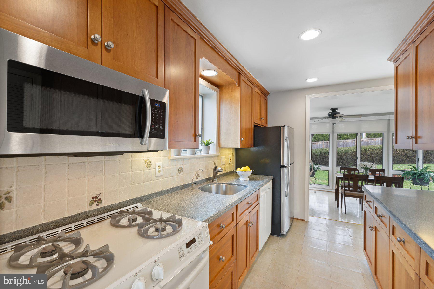 GARRETT PARK ESTATES - Residential