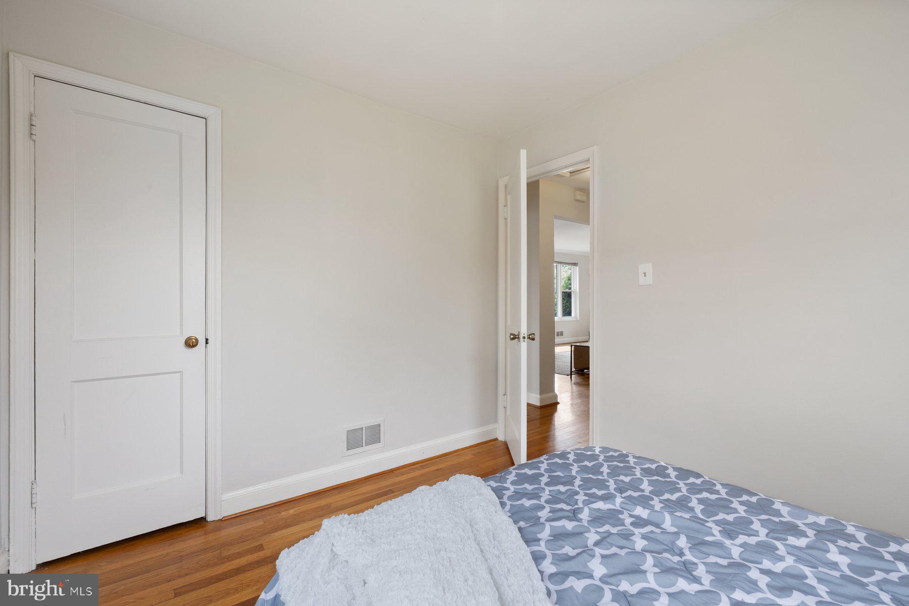 GARRETT PARK ESTATES - Residential