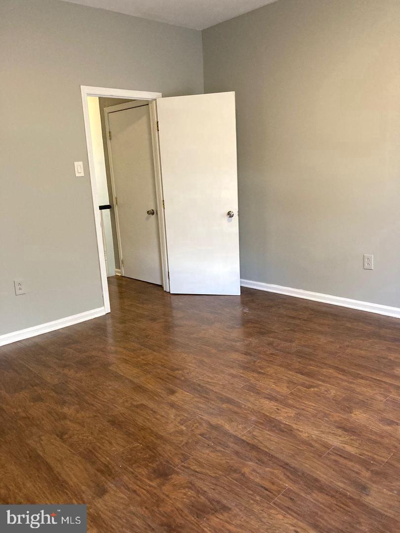 POINT BREEZE - Residential Lease