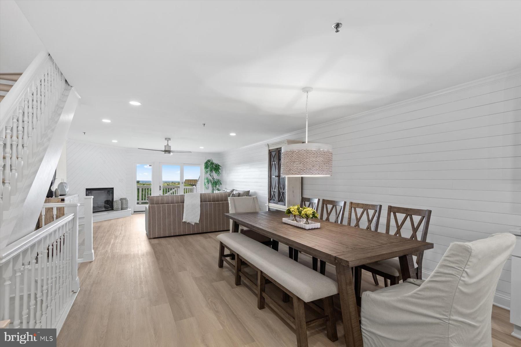 40105 QUEENS QUEST DRIVE 2