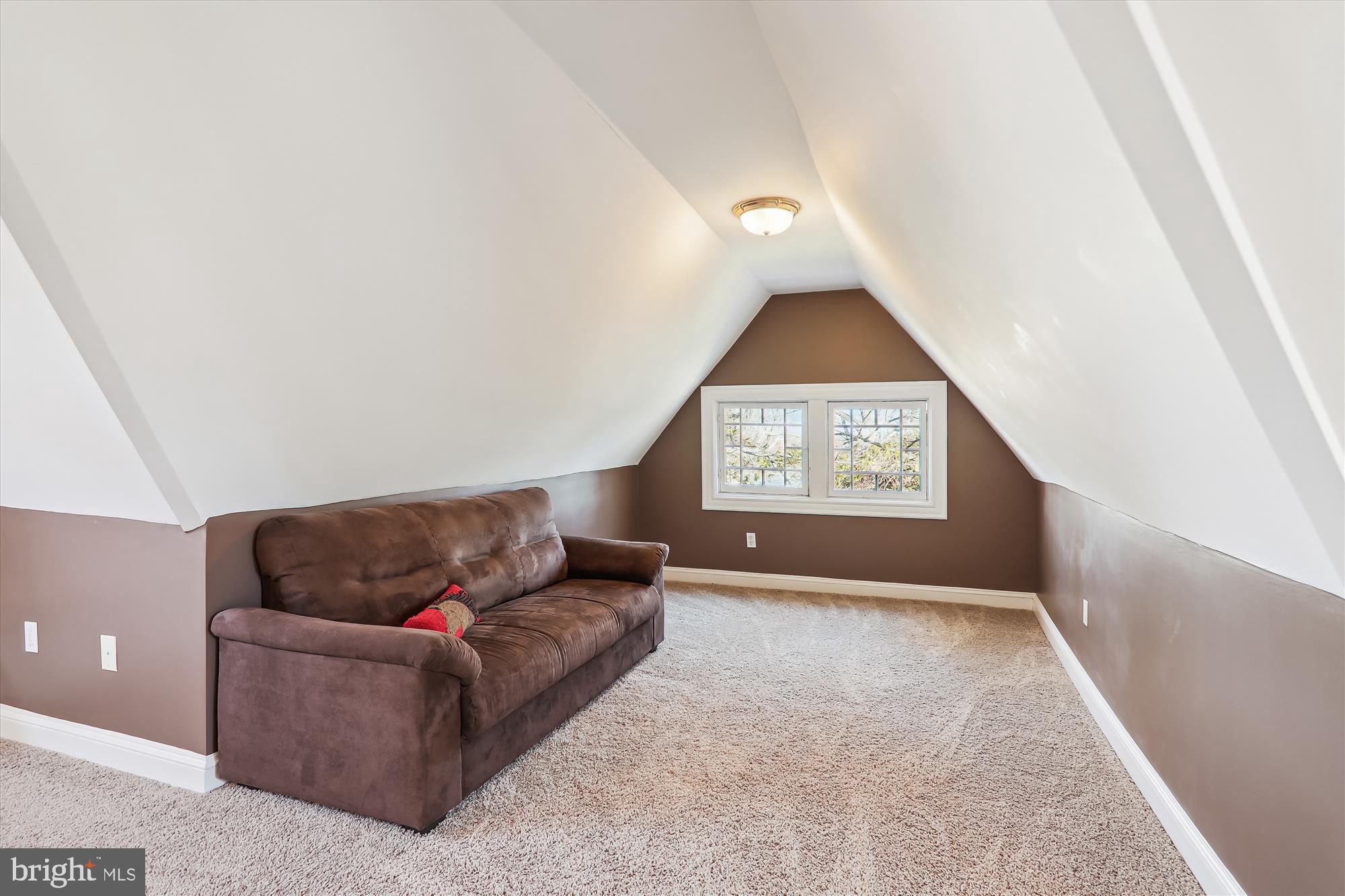 GARRETT PARK - Residential