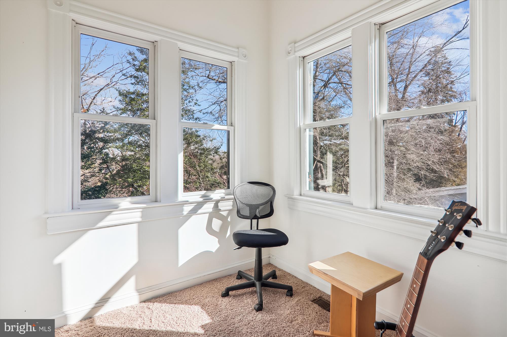 GARRETT PARK - Residential