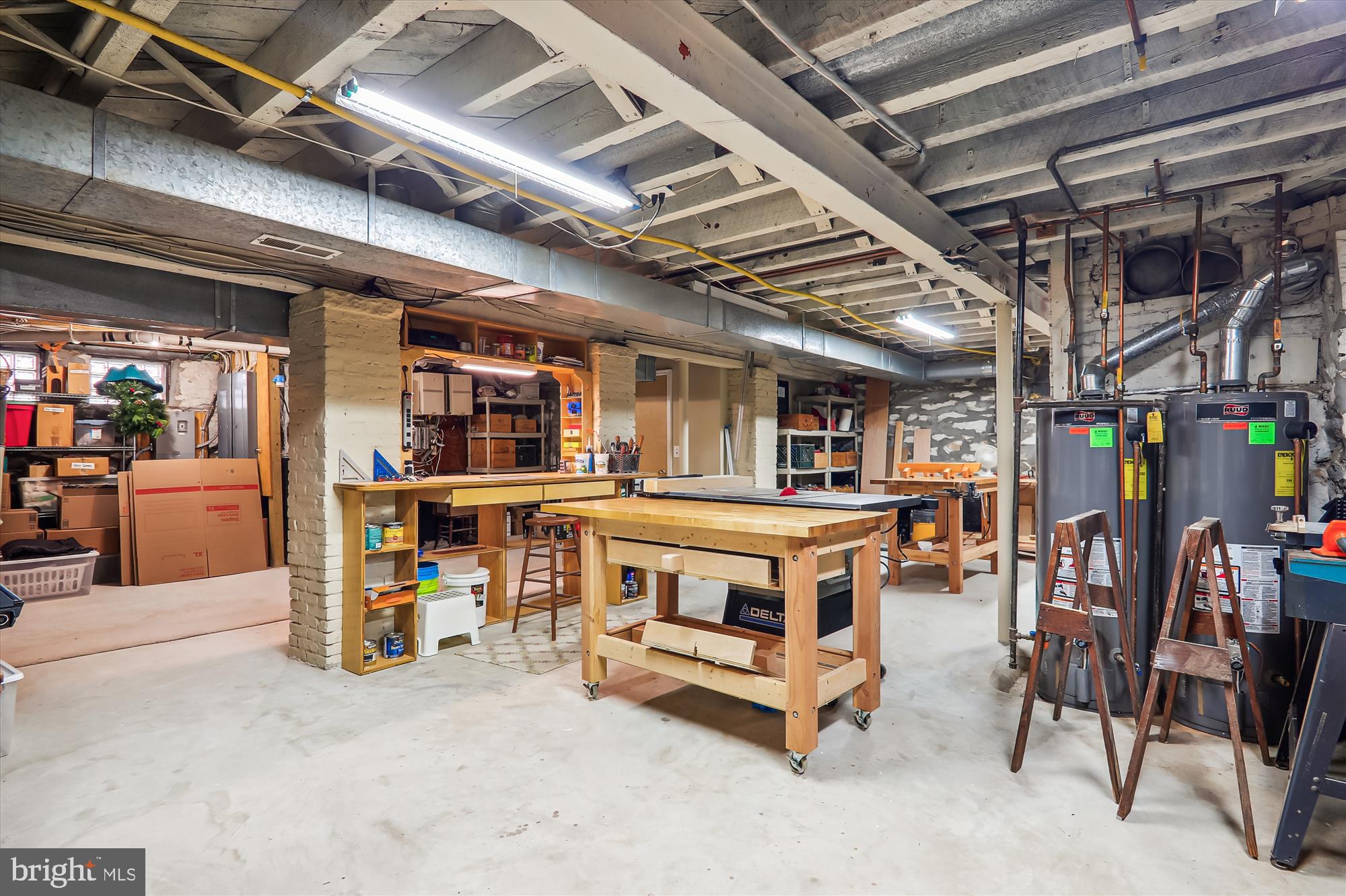 GARRETT PARK - Residential