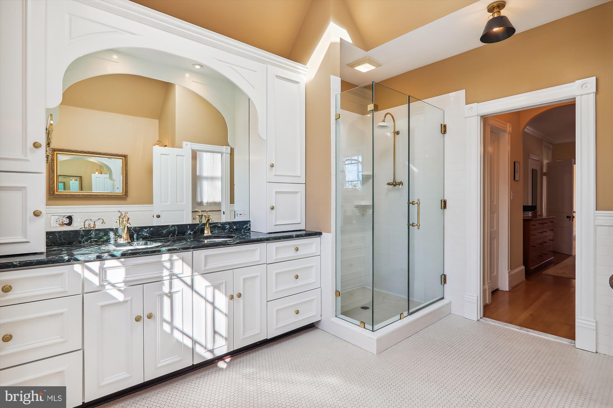 GARRETT PARK - Residential