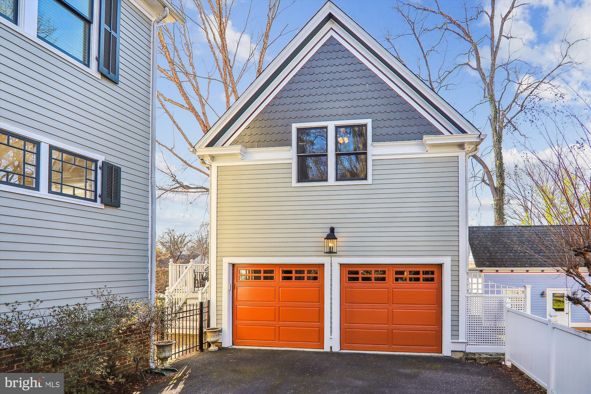 GARRETT PARK - Residential