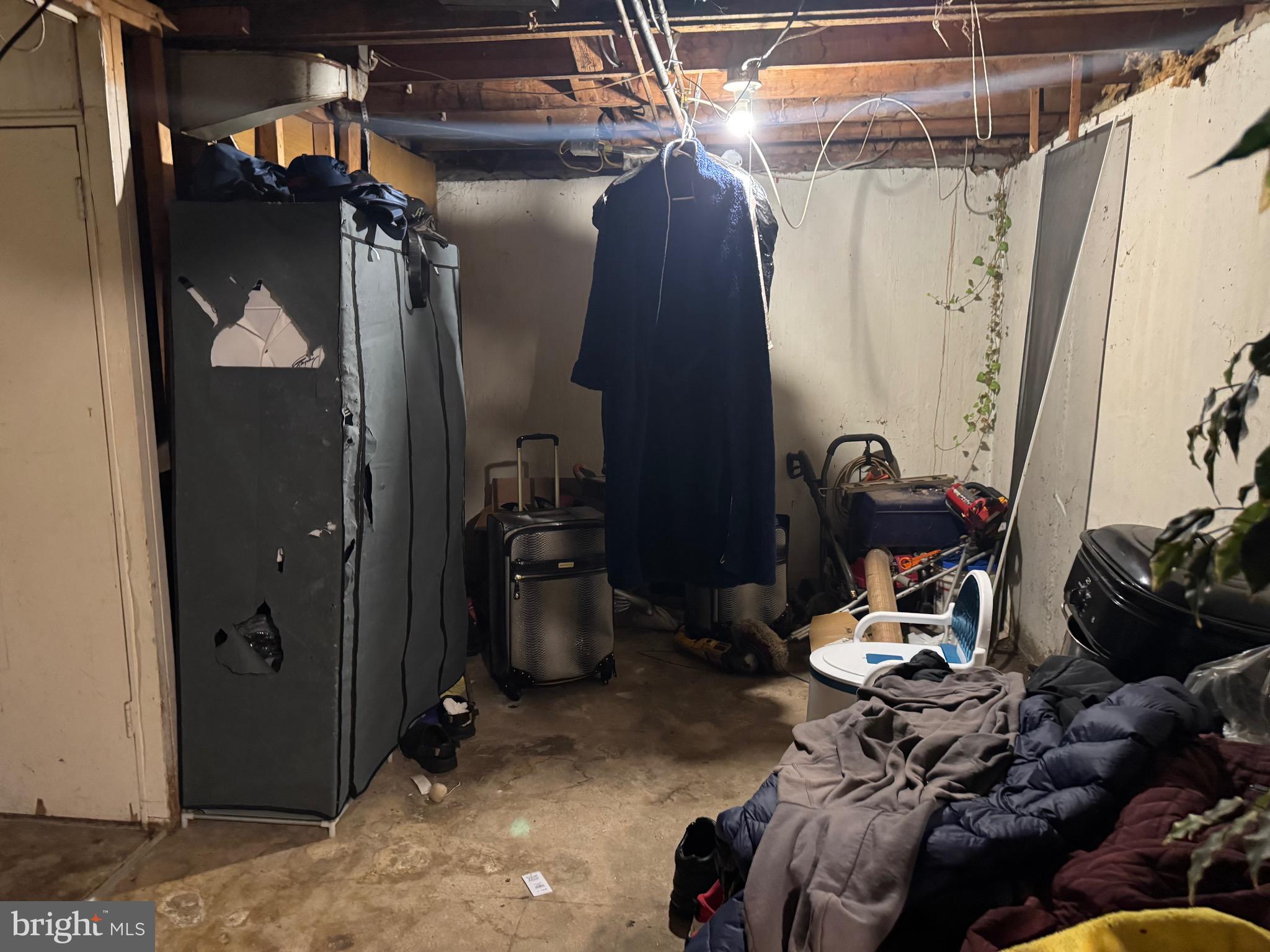 MILLVALE - Residential
