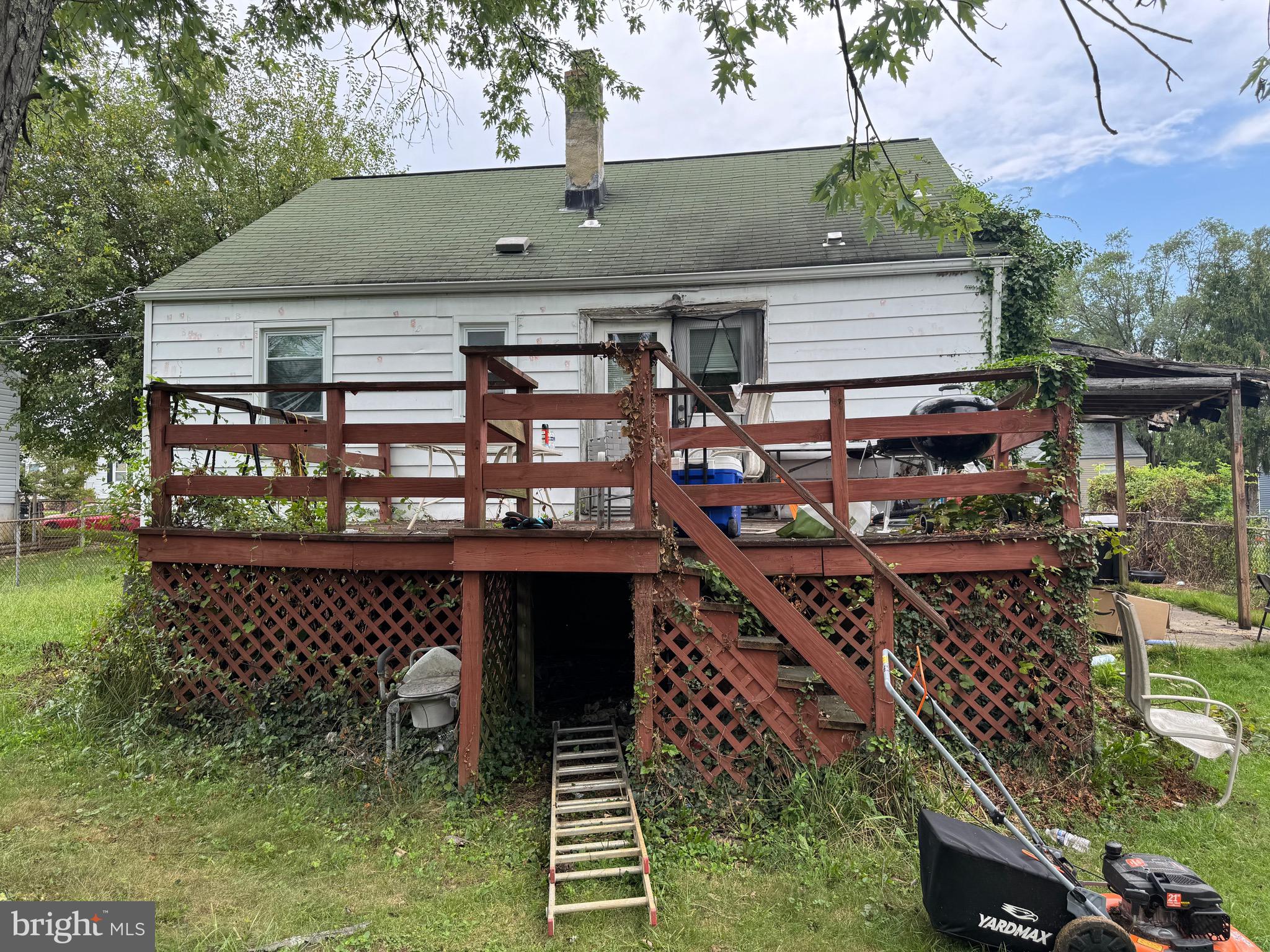 MILLVALE - Residential
