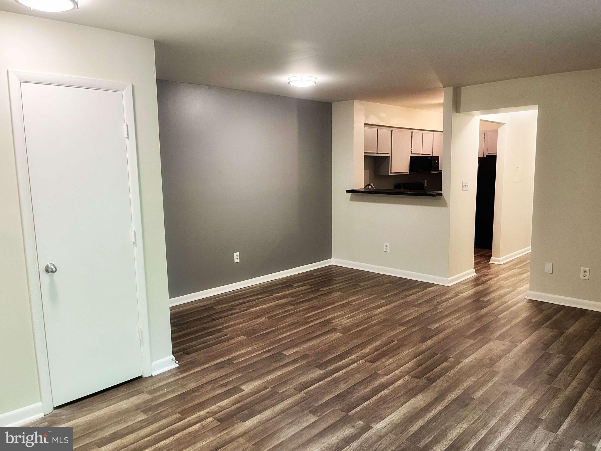 2656 BOWEN ROAD SE 402