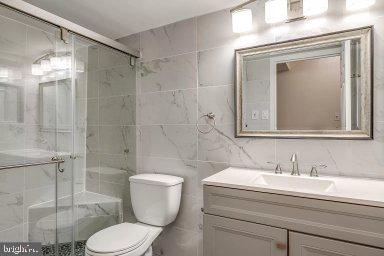 CHESTNUT GROVE - Residential Lease