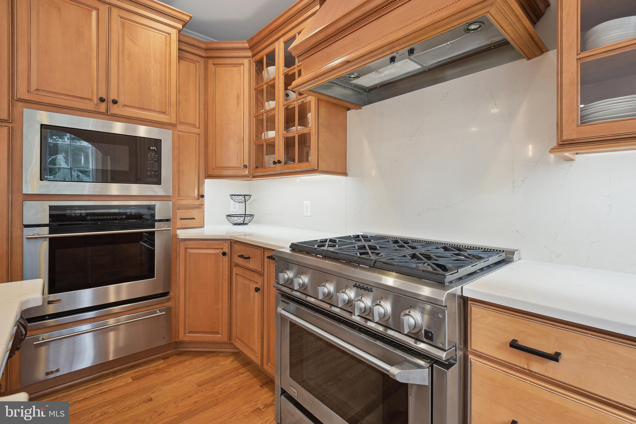 ALTA VISTA TERRACE - Residential