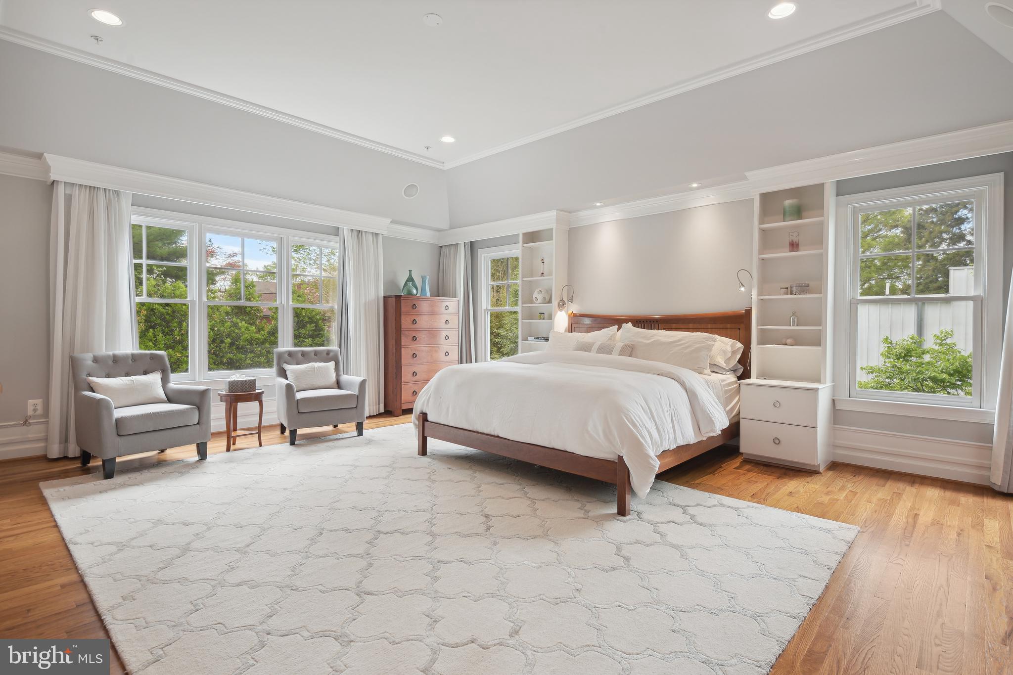 ALTA VISTA TERRACE - Residential