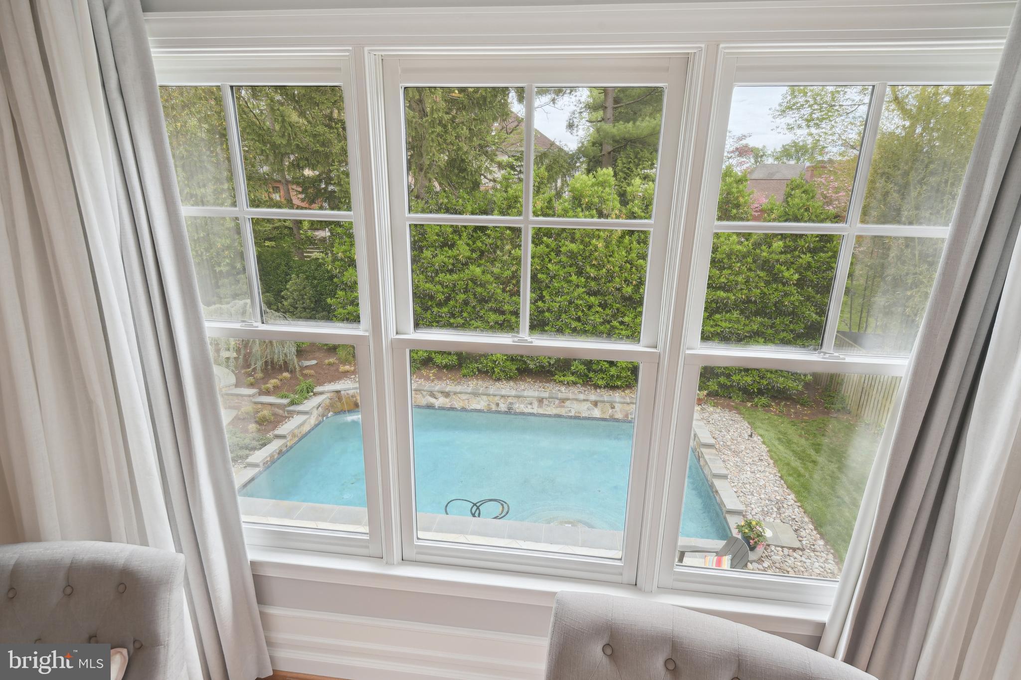 ALTA VISTA TERRACE - Residential