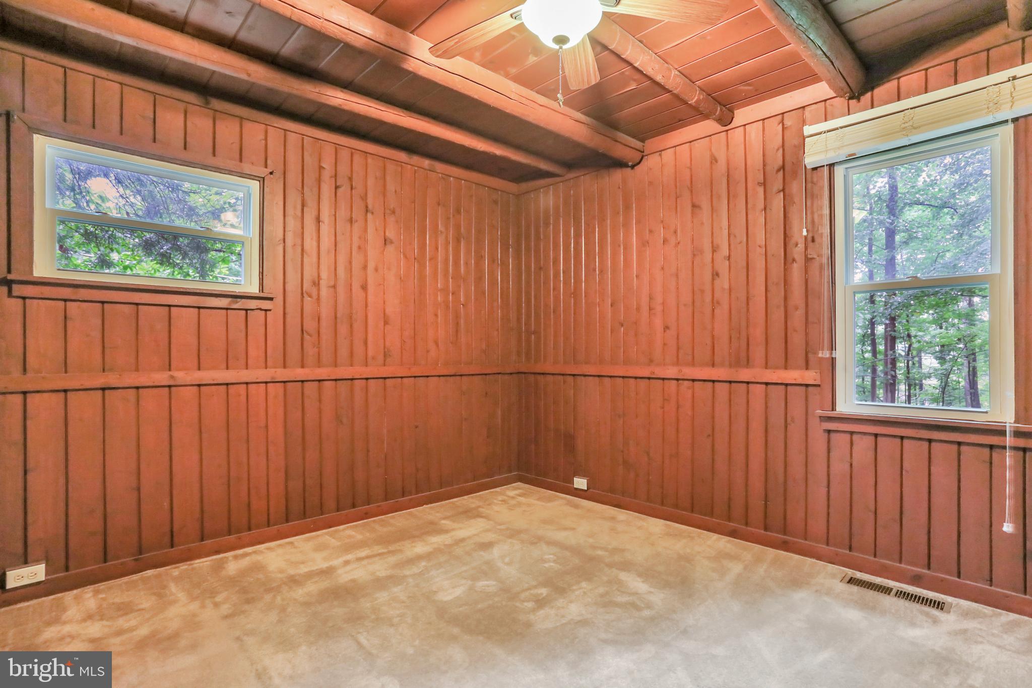 SHANNONDALE - Residential