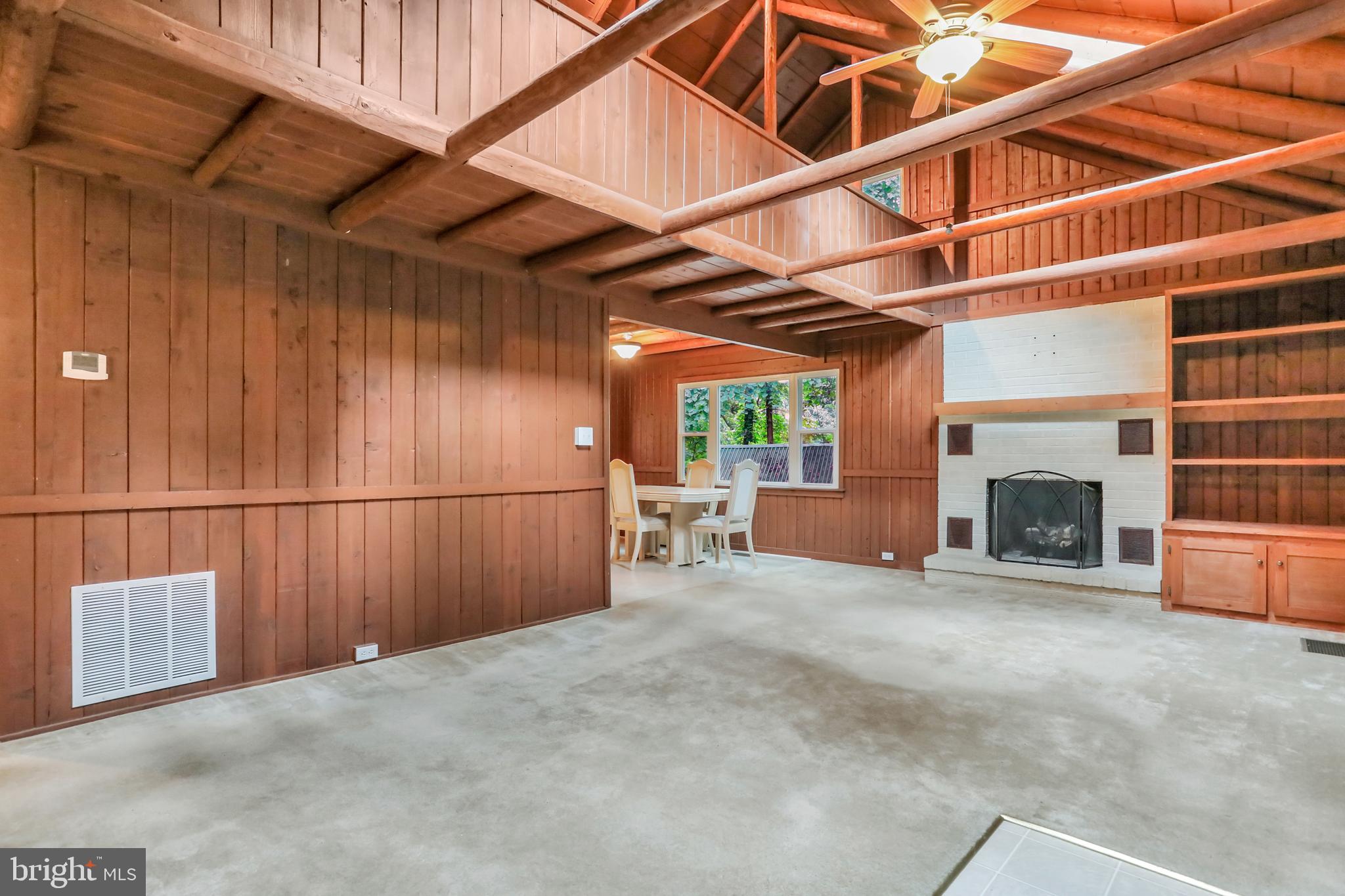 SHANNONDALE - Residential