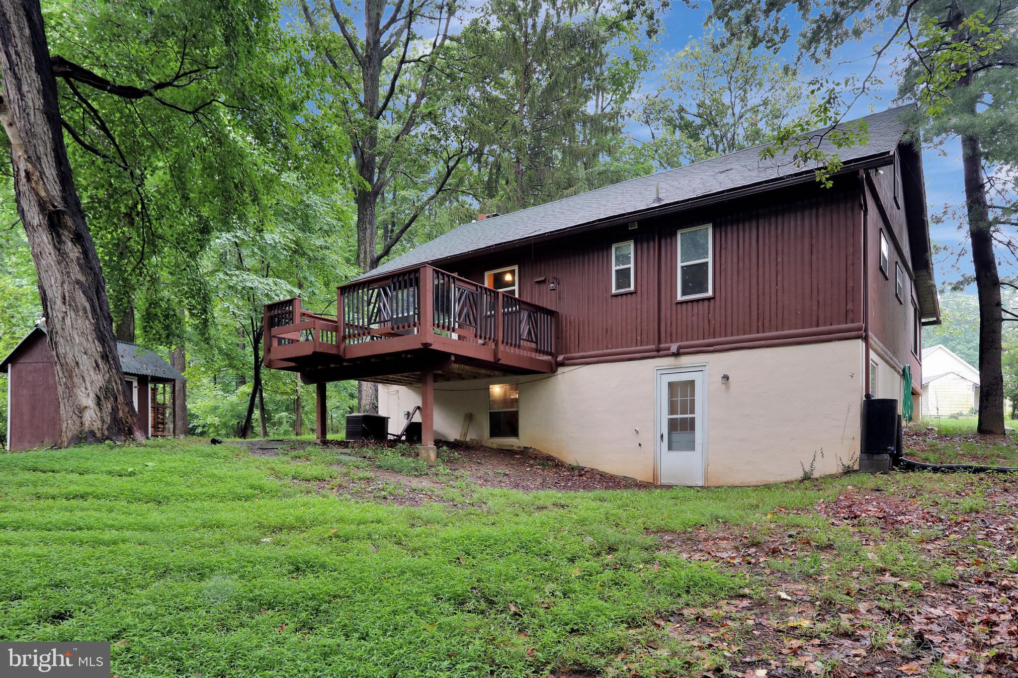 SHANNONDALE - Residential