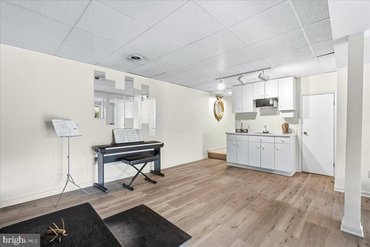 COLDSTREAM - Residential