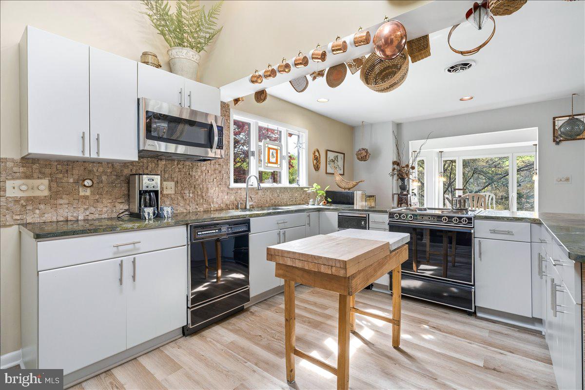 COLDSTREAM - Residential