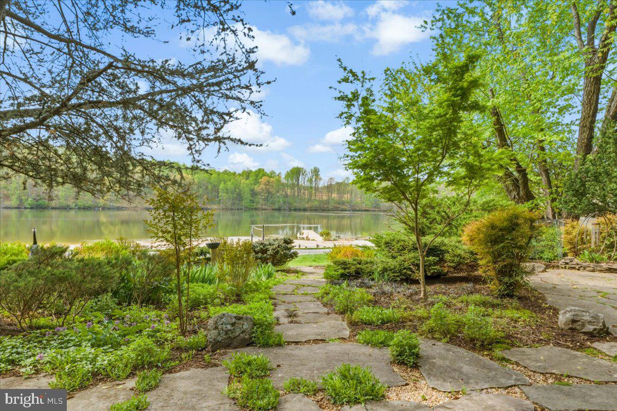 COLDSTREAM - Residential