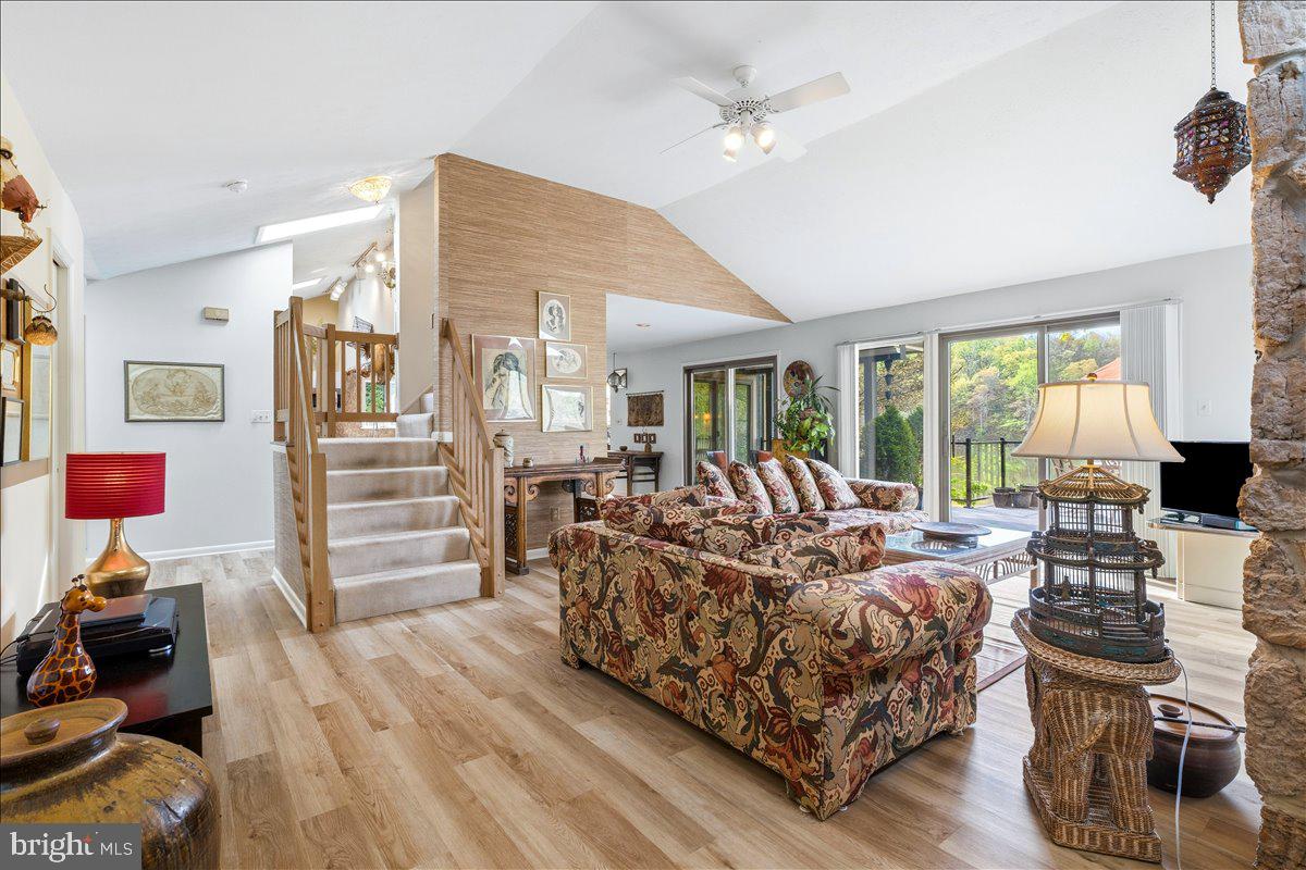 COLDSTREAM - Residential