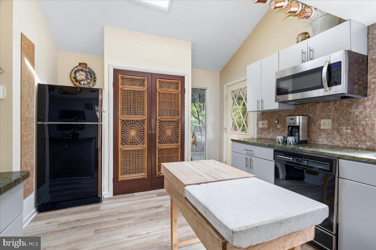 COLDSTREAM - Residential