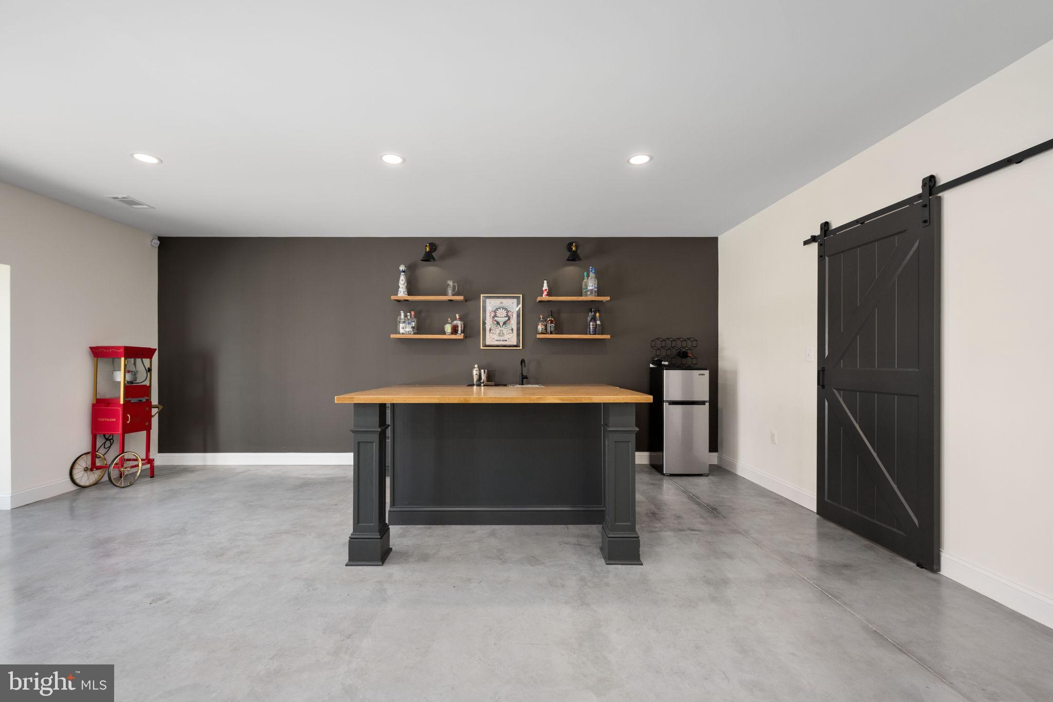 STAFFORD ESTATES - Residential