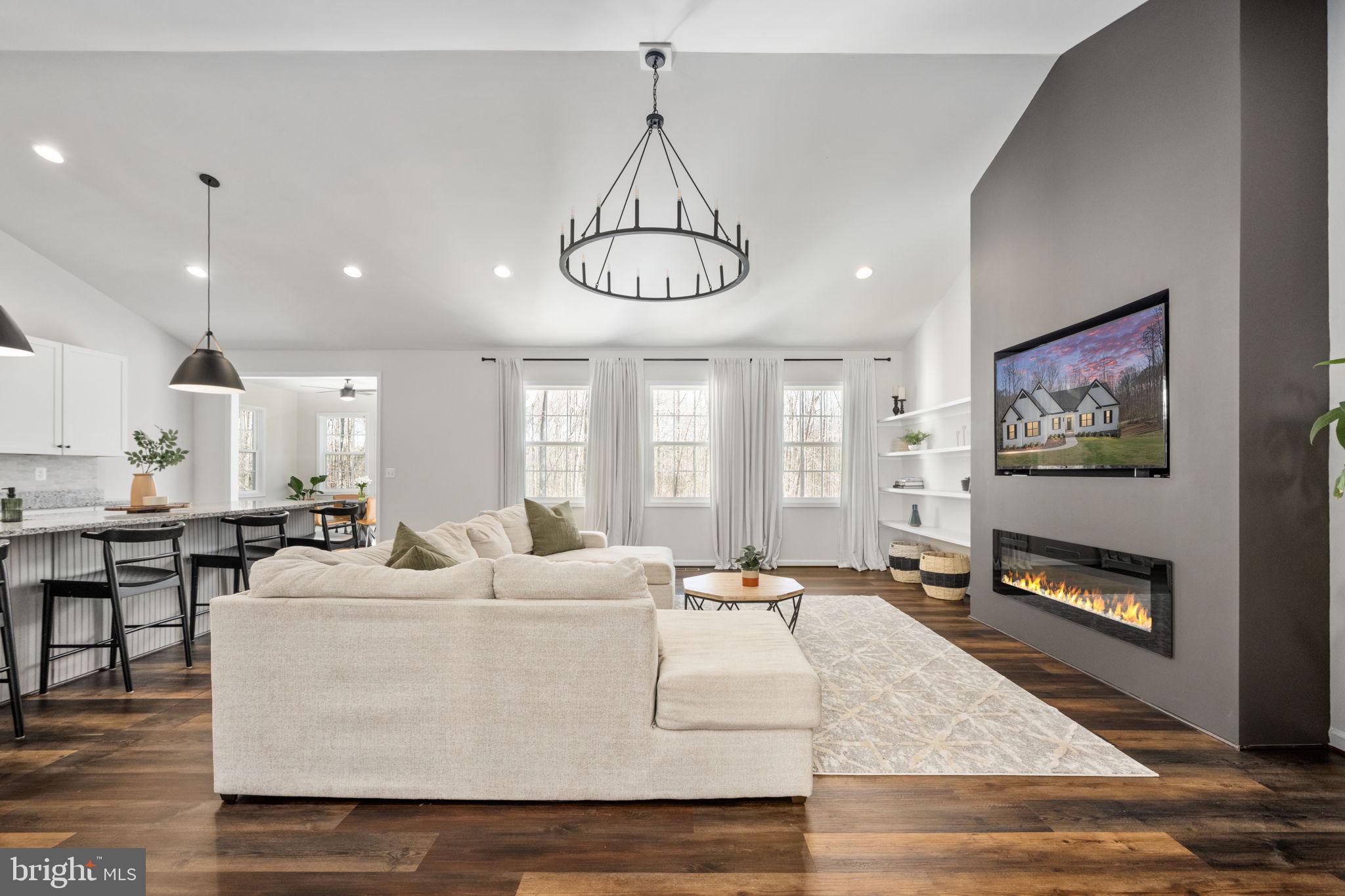 STAFFORD ESTATES - Residential