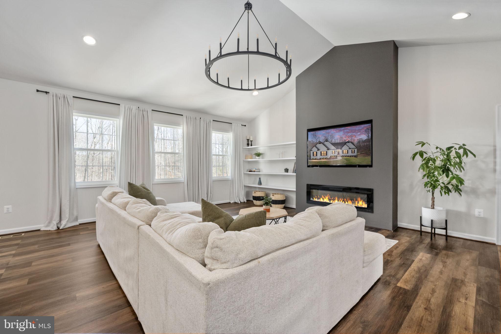 STAFFORD ESTATES - Residential