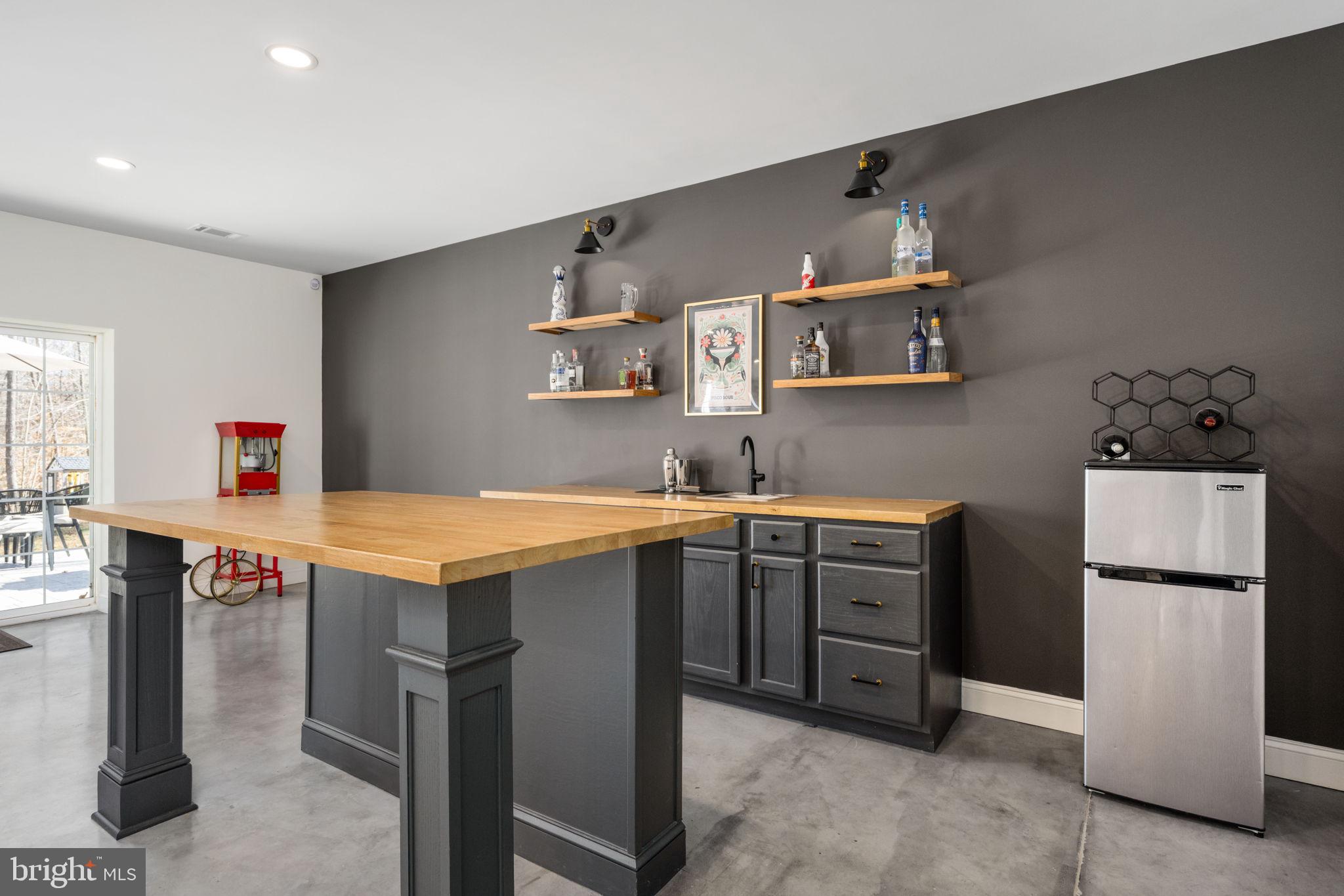 STAFFORD ESTATES - Residential