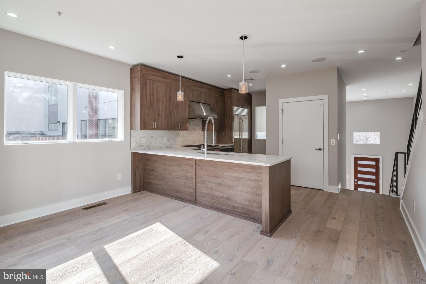 237 N 23RD STREET 35 1