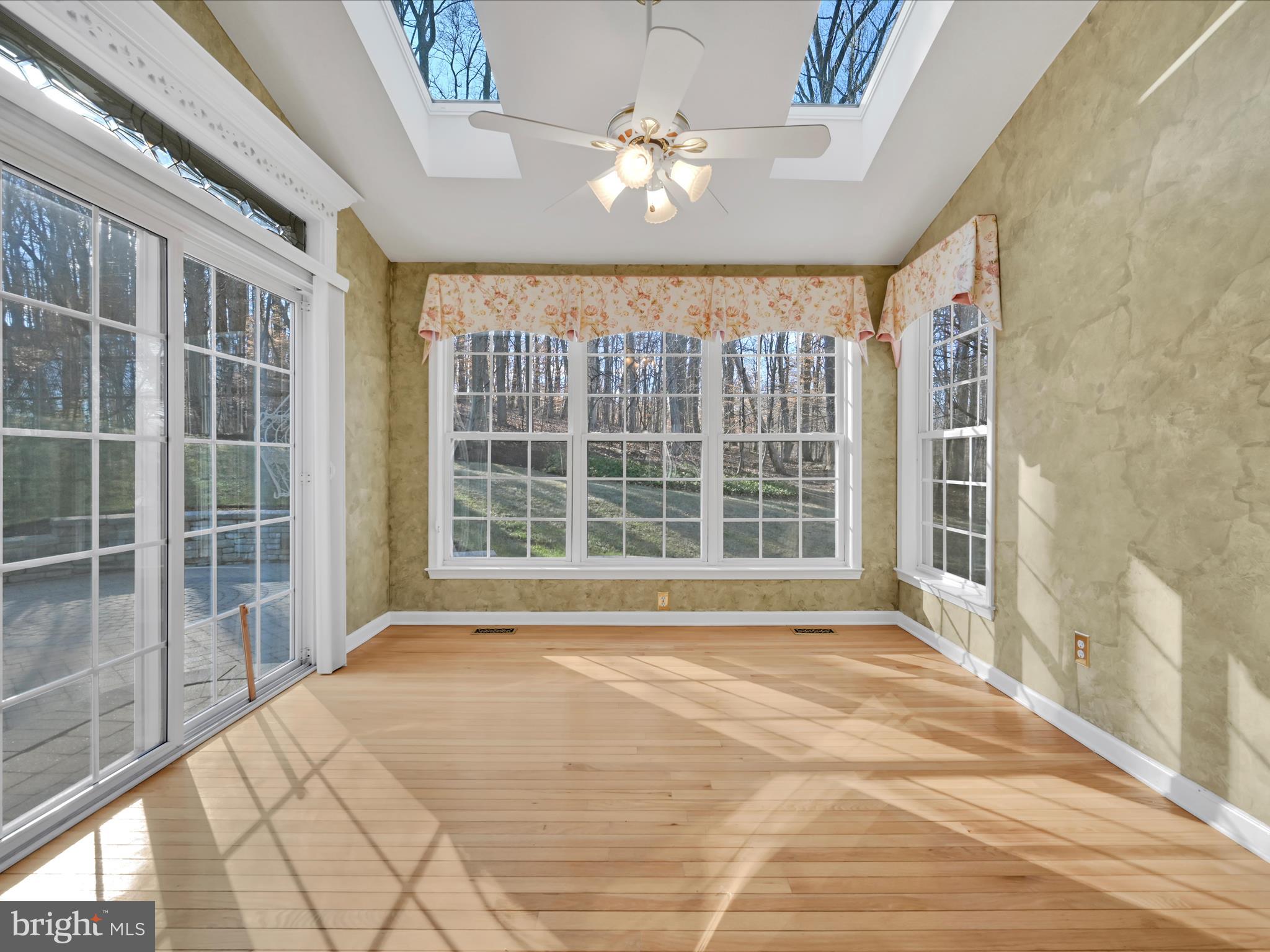 WHITEWOODS - Residential Lease