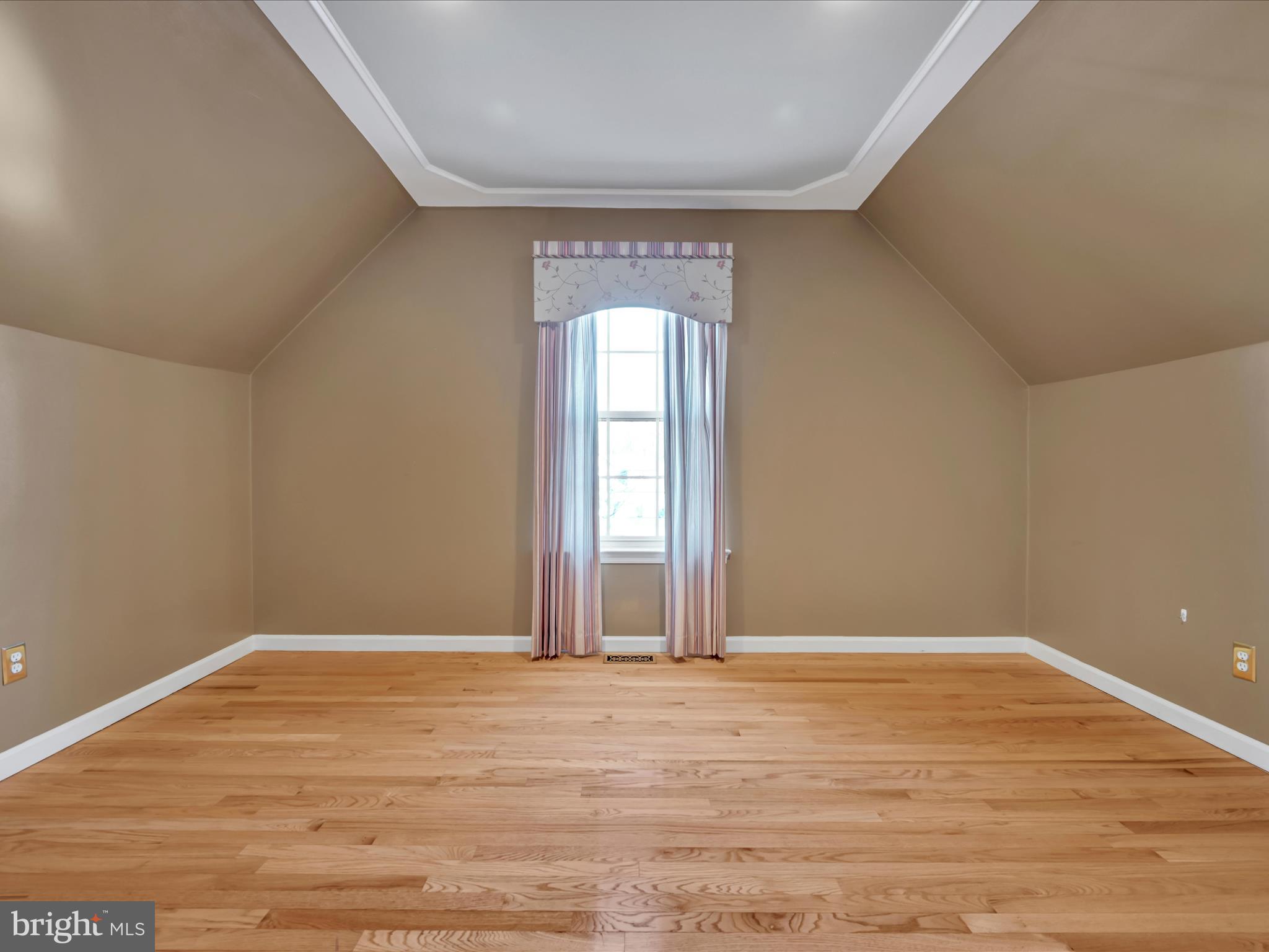 WHITEWOODS - Residential Lease