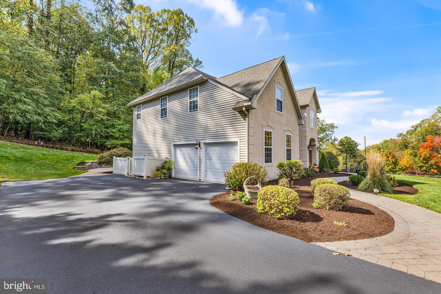 WHITEWOODS - Residential Lease