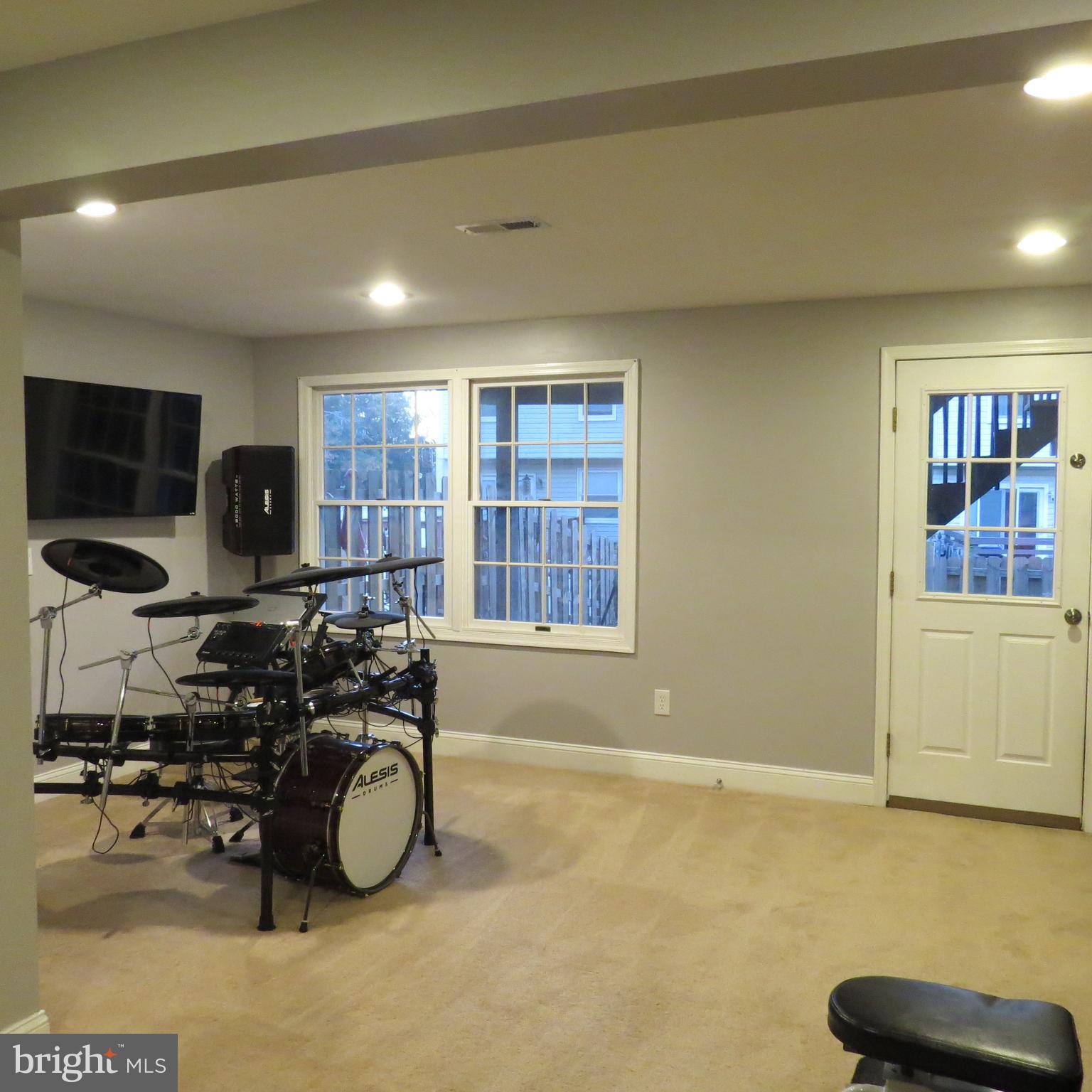 VILLAGE OF SILVER HALL - Residential