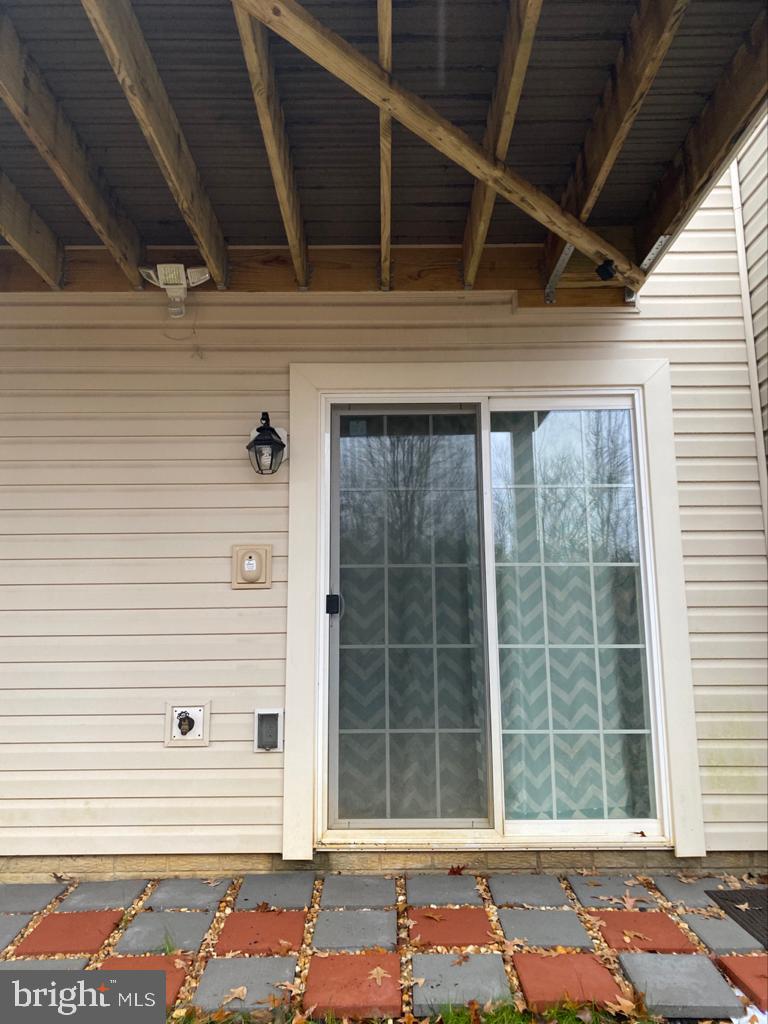 BLUE STREAM - Residential