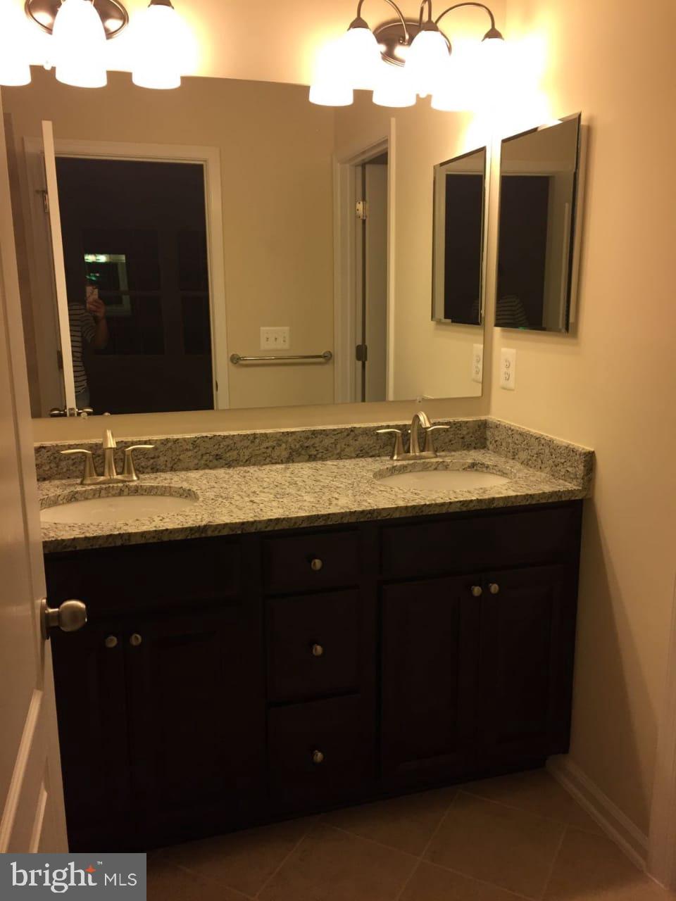 BLUE STREAM - Residential