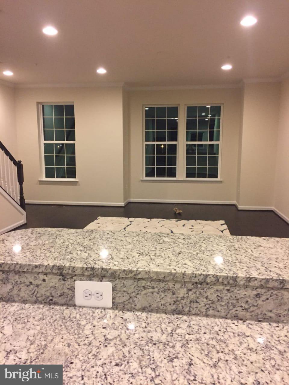 BLUE STREAM - Residential