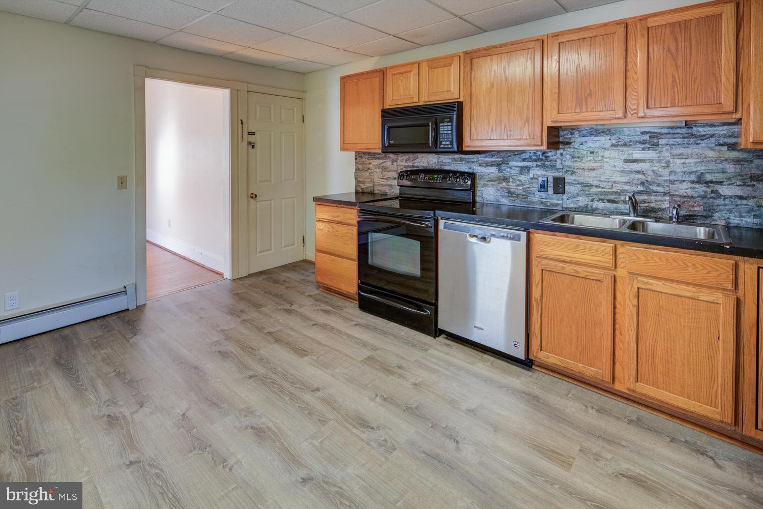 RISING SUN - Residential Lease