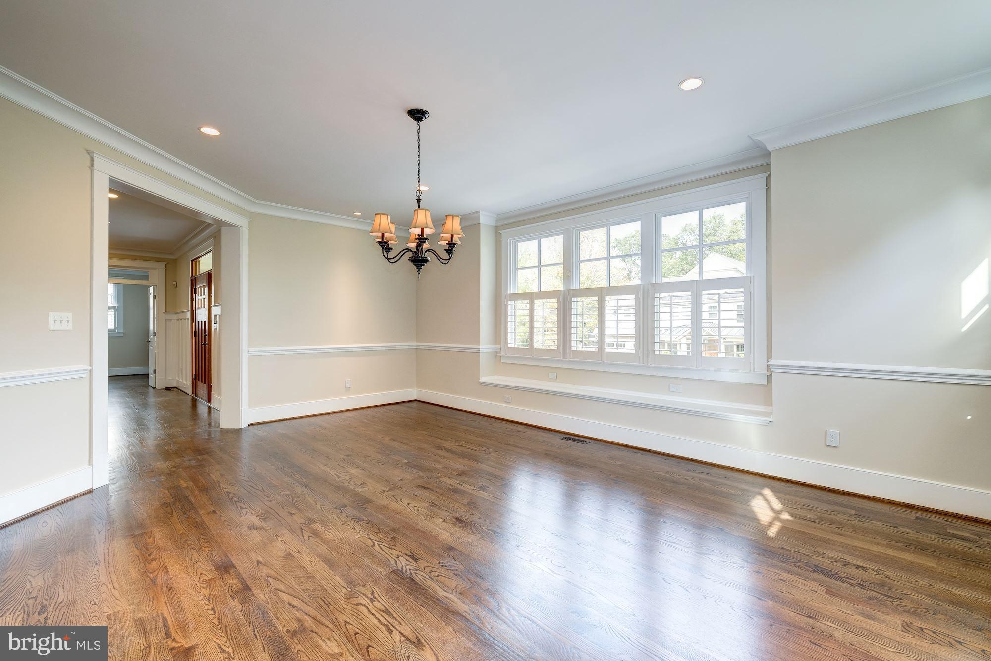 STONELEIGH - Residential