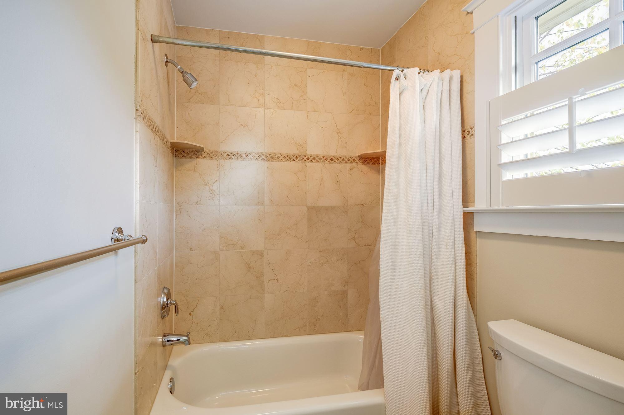 STONELEIGH - Residential