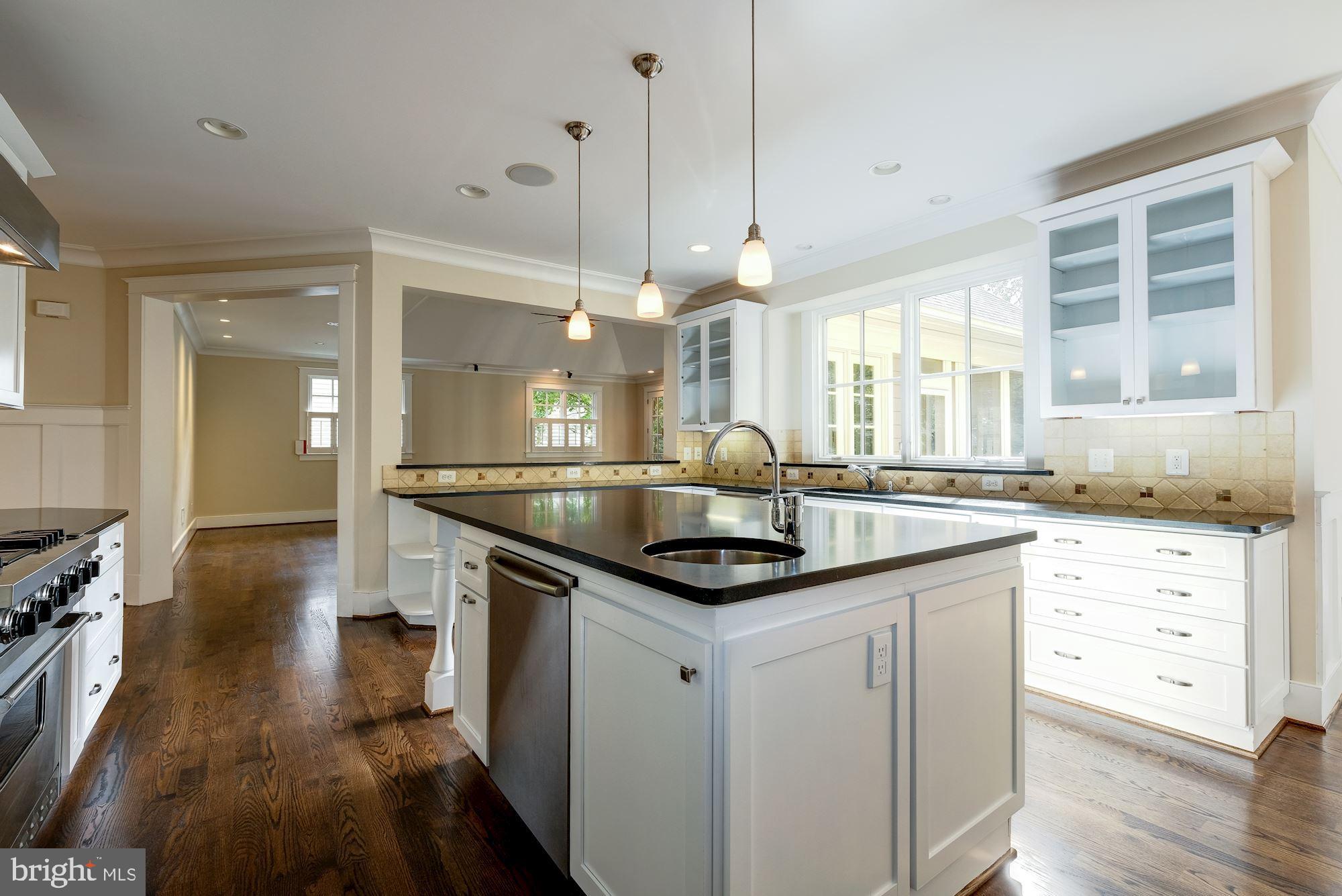 STONELEIGH - Residential