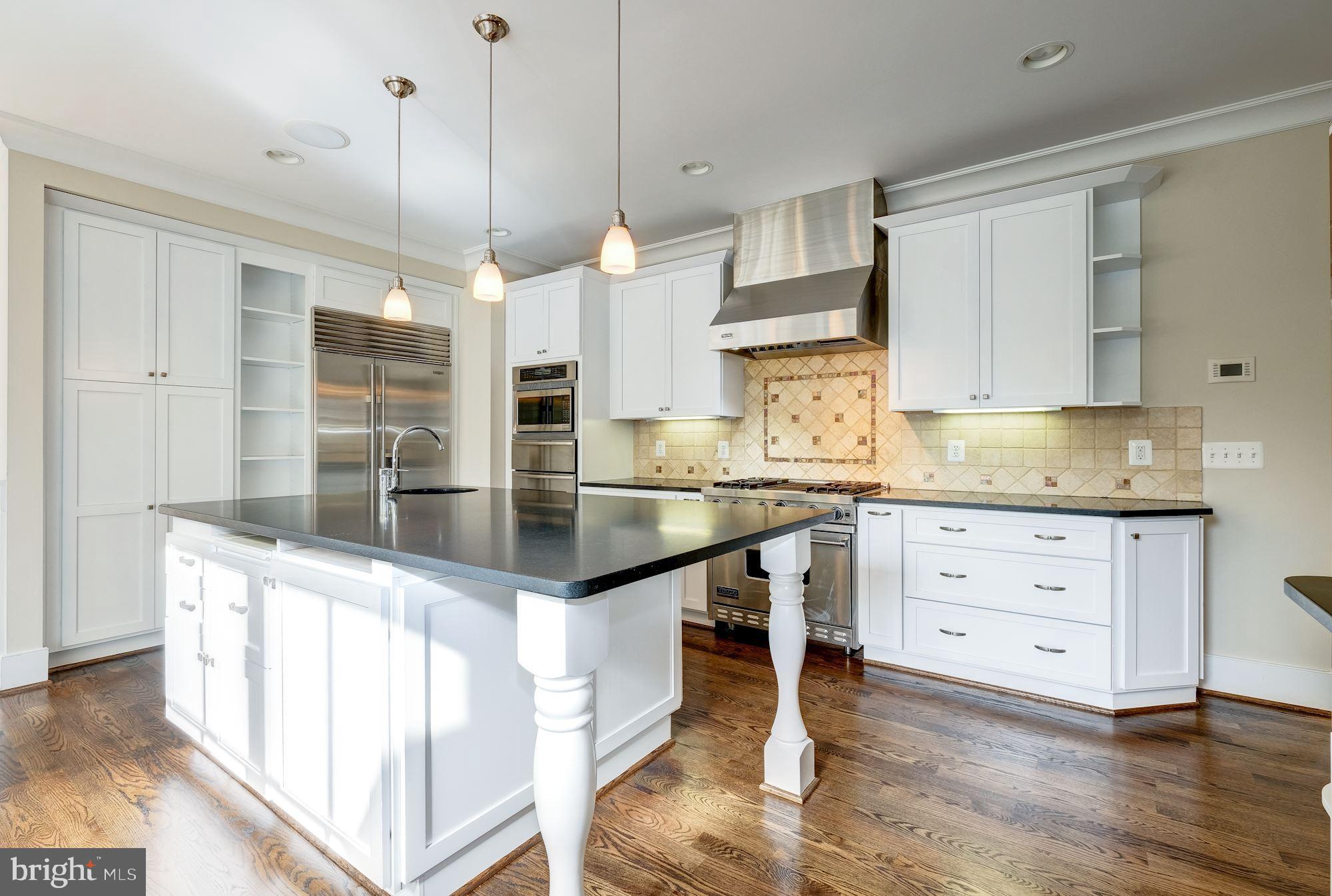 STONELEIGH - Residential