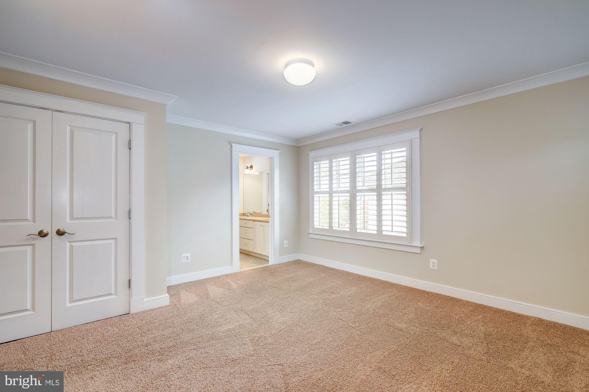 STONELEIGH - Residential