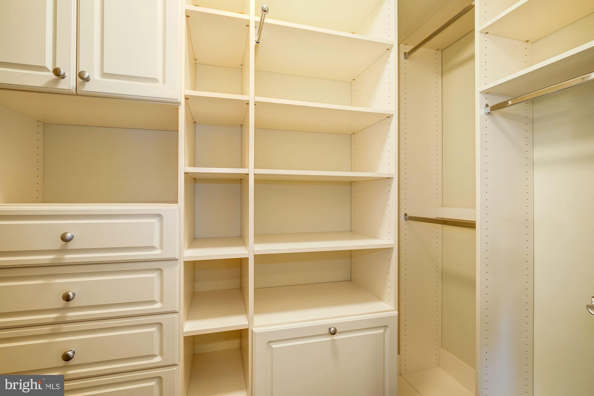 STONELEIGH - Residential